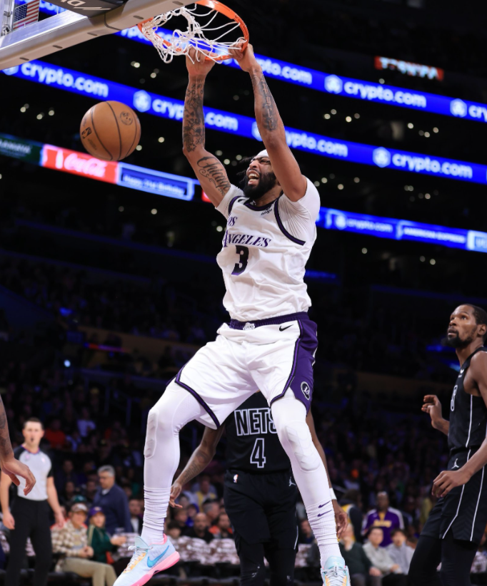  哈兰德迎来二十赛季出色发挥，TES观众热烈欢呼！上演精彩一战-开云下载